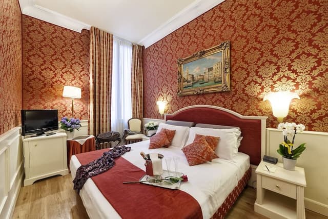 Classic Double Room