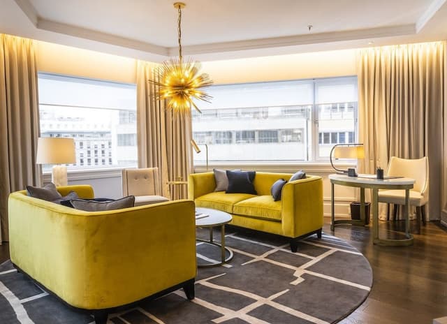 Suite (The Abel)