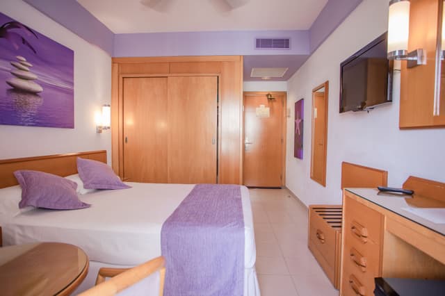 Habitación Doble Clásica con Balcón