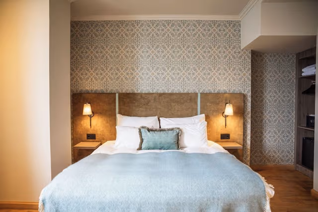 Deluxe Room, 1 King Bed