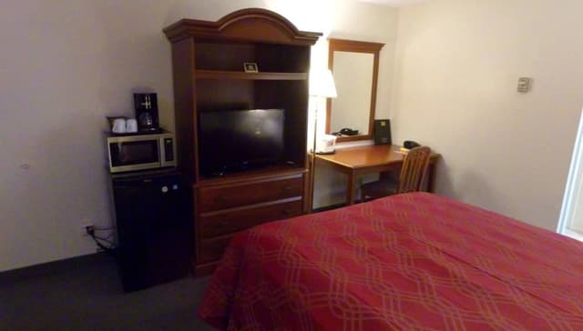 Room, 1 King Bed, Non Smoking