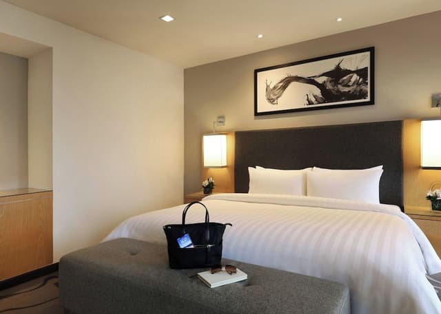 Club Premier Room