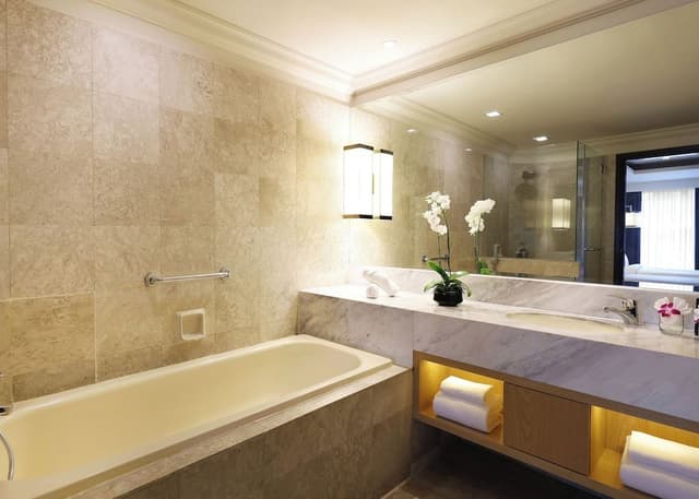 Club Premier Room