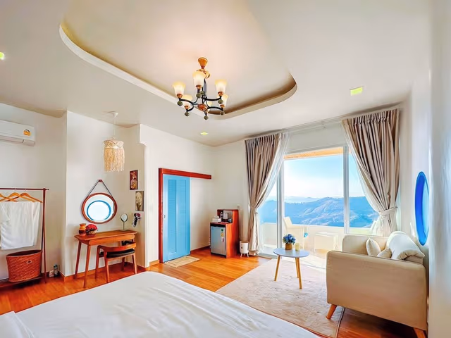 Double Room, Mountain View