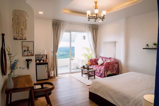 Double Room, Mountain View