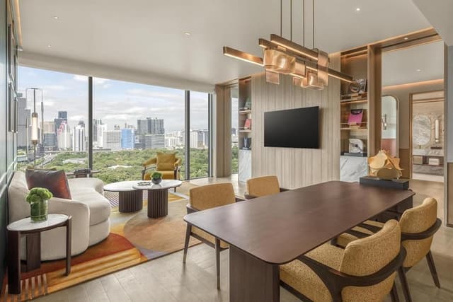 Suite, 1 King Bed (Andaz)