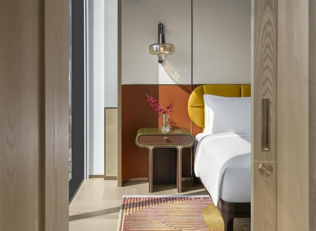 Suite, 1 King Bed (Andaz)