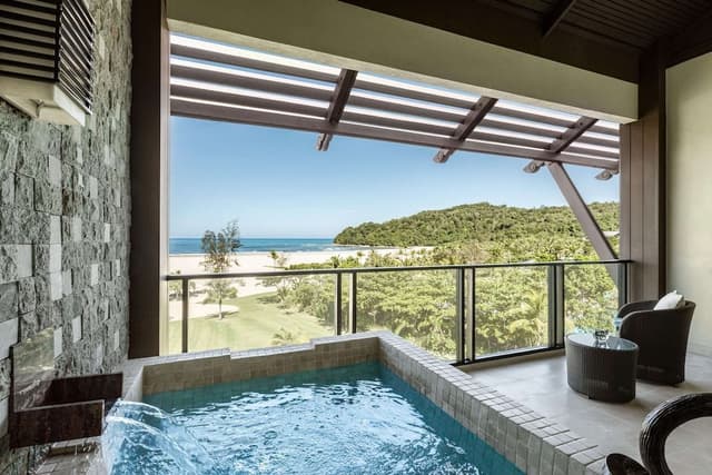 Ocean Wing Executive Suite