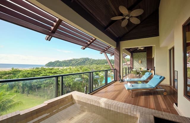 Ocean Wing Executive Suite
