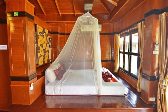 Deluxe Villa, Pool View