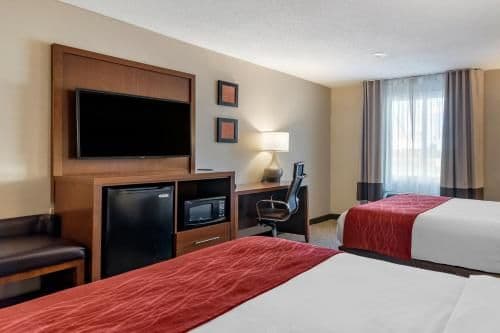 2 Queen Beds, Non-Smoking, Accessible