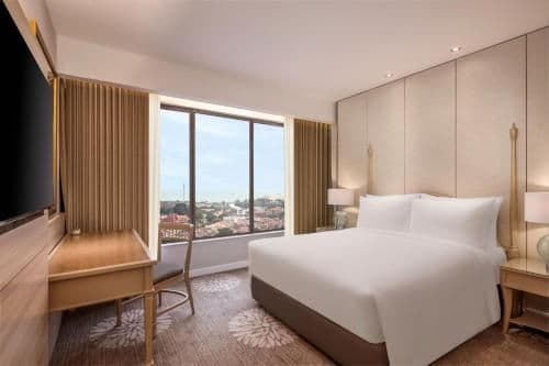 Junior Suite 1 Queen