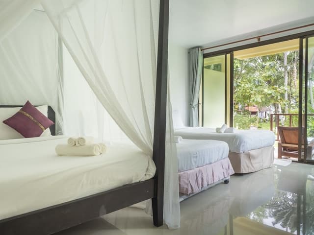 Family Grand Seaview, Free Round-trip Boat Transfer