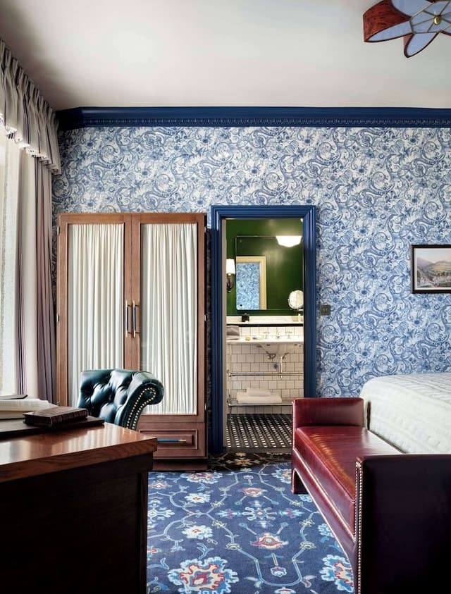 Deluxe Room, 1 King Bed