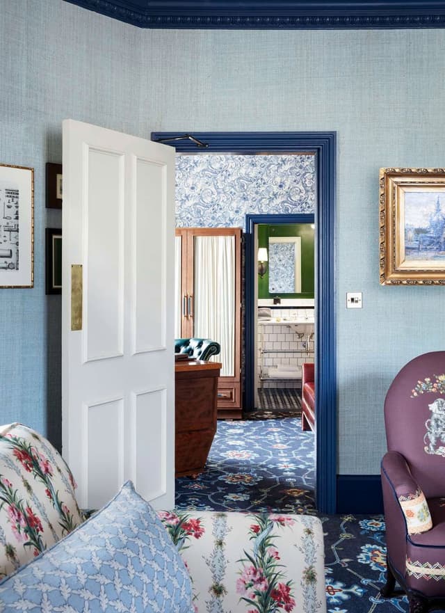 RANDOLPH SUITE