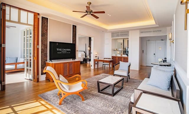 Countess Sea View Suite