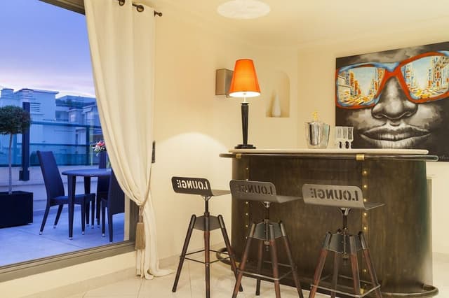 Penthouse, 5 Bedrooms, Terrace