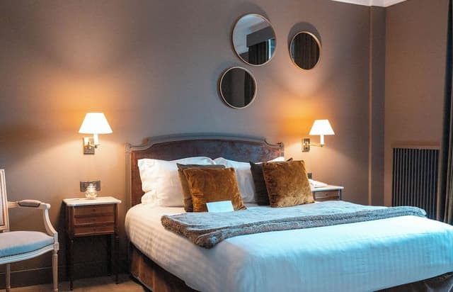 Classic Double Room