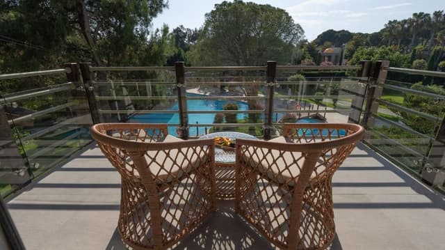 Family Suite with Pool Access