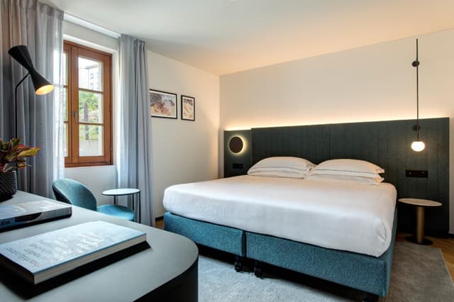 Premium Double Room with Air Conditioning