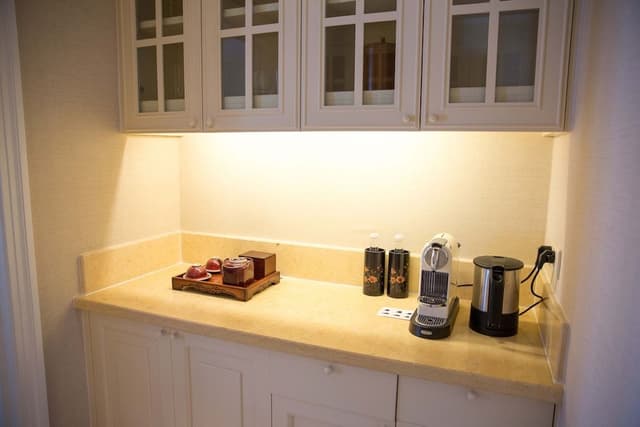Park, Executive Suite