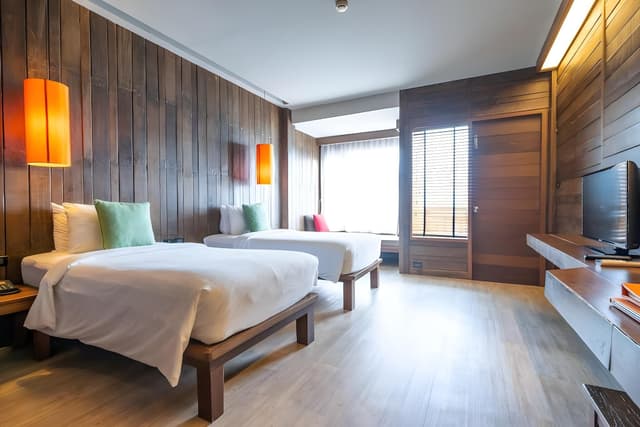 Deluxe Seaview