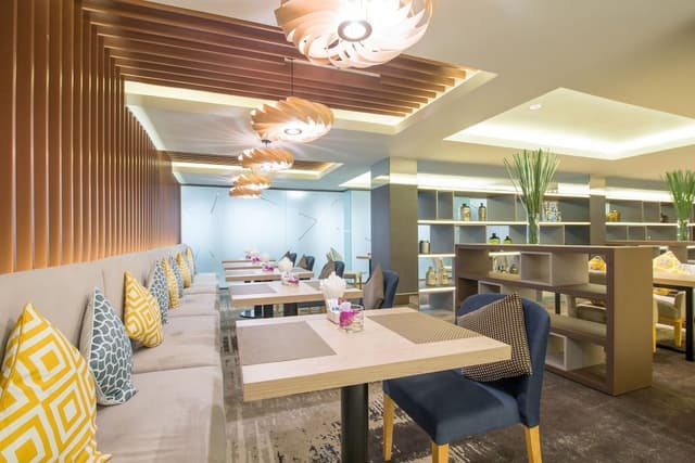 Club Executive Suite