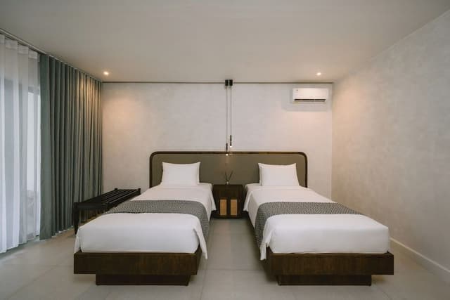 Deluxe Plus Twin Room