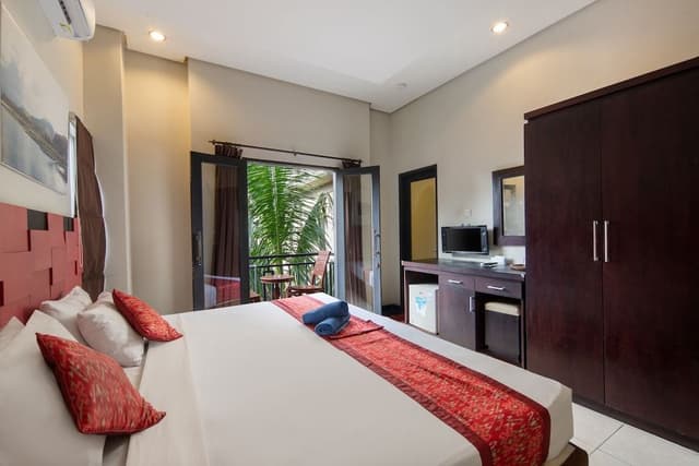 Deluxe Double or Twin Room