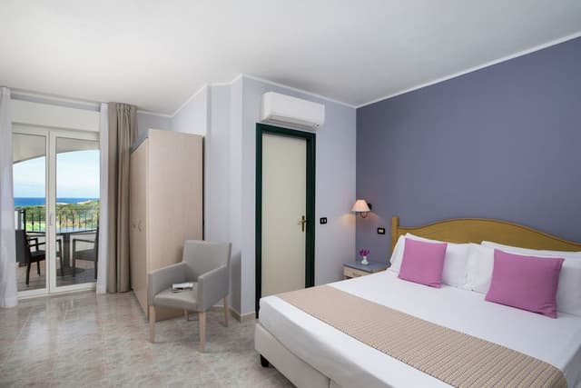 Double Room, Balcony, Sea View