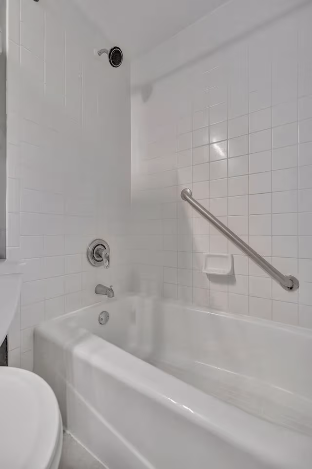 Comfort Studio, 1 Queen Bed, Balcony, Bay View