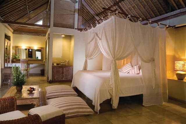 One-Bedroom Pool Villa