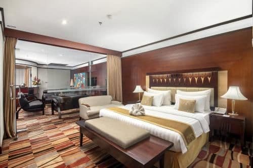 Homann Family Suite