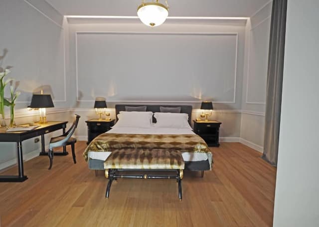 Suite with City View