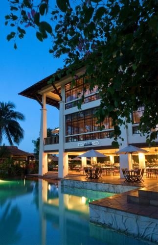 อวิเลียน พอร์ต ดิคสัน (Avillion Port Dickson)4