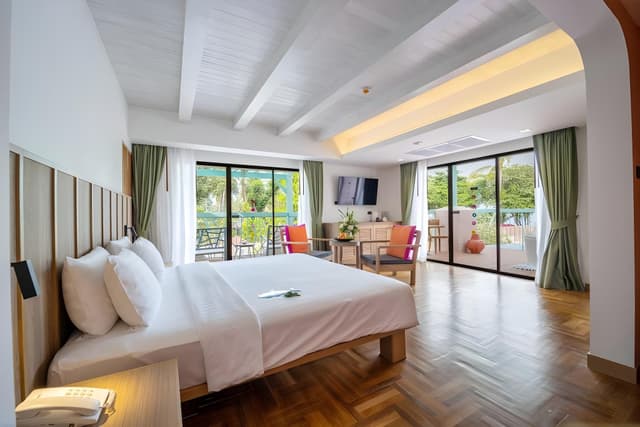 Junior Room, 1 Double Bed