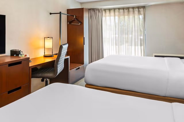 Standard Room, 2 Queen Beds, Ground Floor
