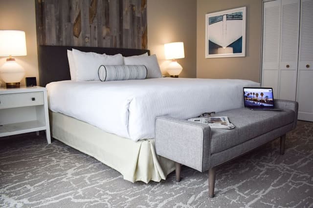 Signature Room, 1 King Bed