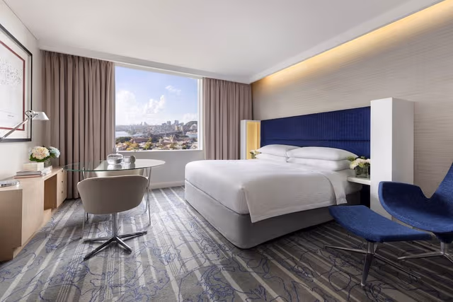 Guest room, 1 King Bed (Harbour Bridge View)