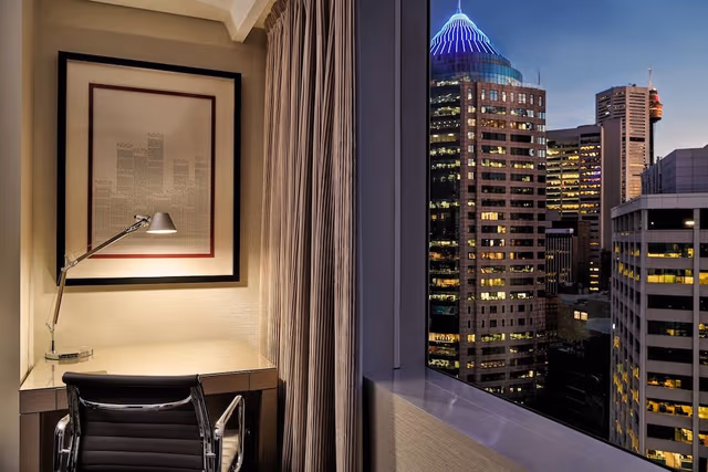 Guest room, 1 King Bed (Harbour Bridge View)