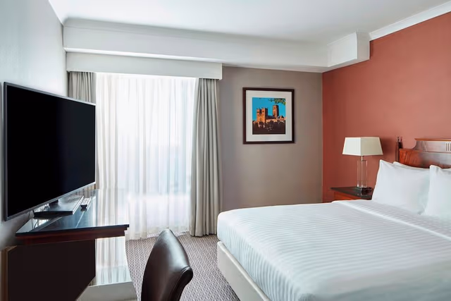 Superior Room, 1 King Bed, River View