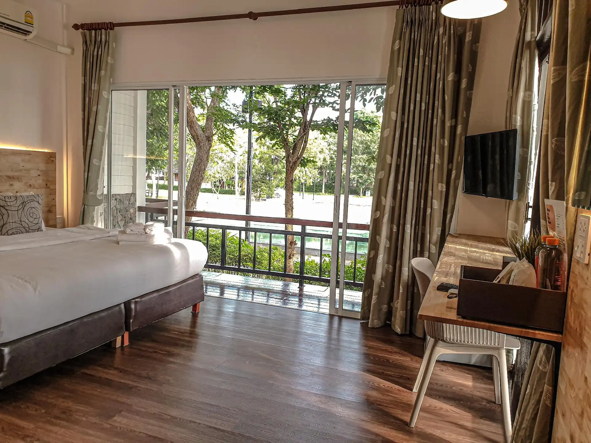 บ้านท้ายหาดรีสอร์ต บ้านท้ายหาดรีสอร์ต