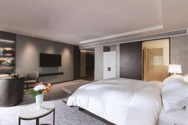 Premium Double Room, Partial Ocean View (Annex Building)