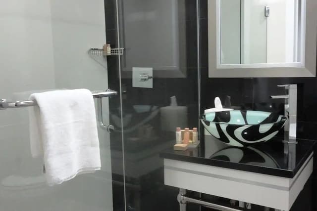 Oceanfront King & Double Bed
