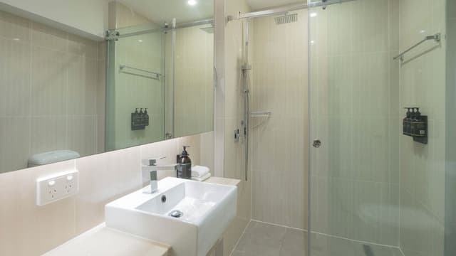 Executive Studio, 1 Queen and 1 Double Sofa Bed