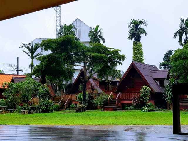 Bungalow - Garden View