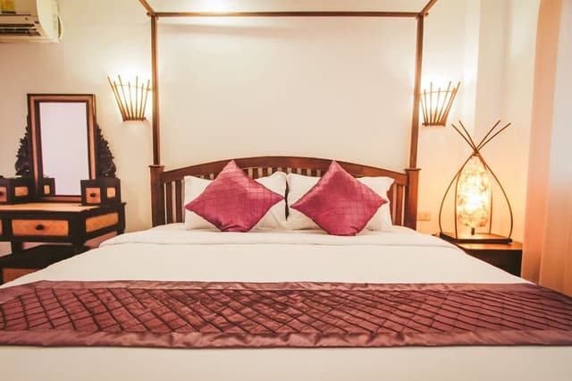 Deluxe Room, 1 Bedroom, Garden View, Garden Area
