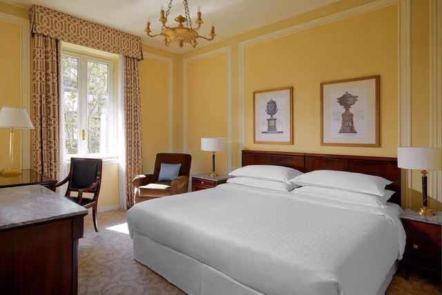 Deluxe Garden View, Guest room, 1 King, Garden view