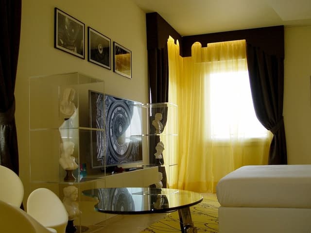 Premium Suite, 1 King Bed