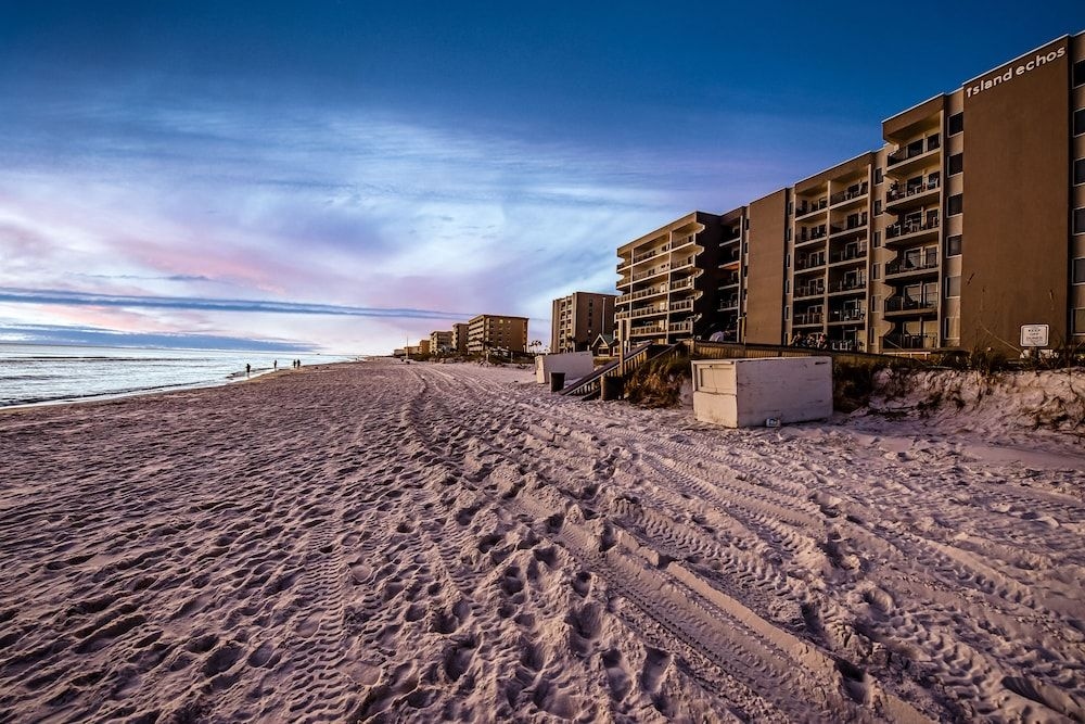 ResortQuest Rentals at Island Echos Condominiums2